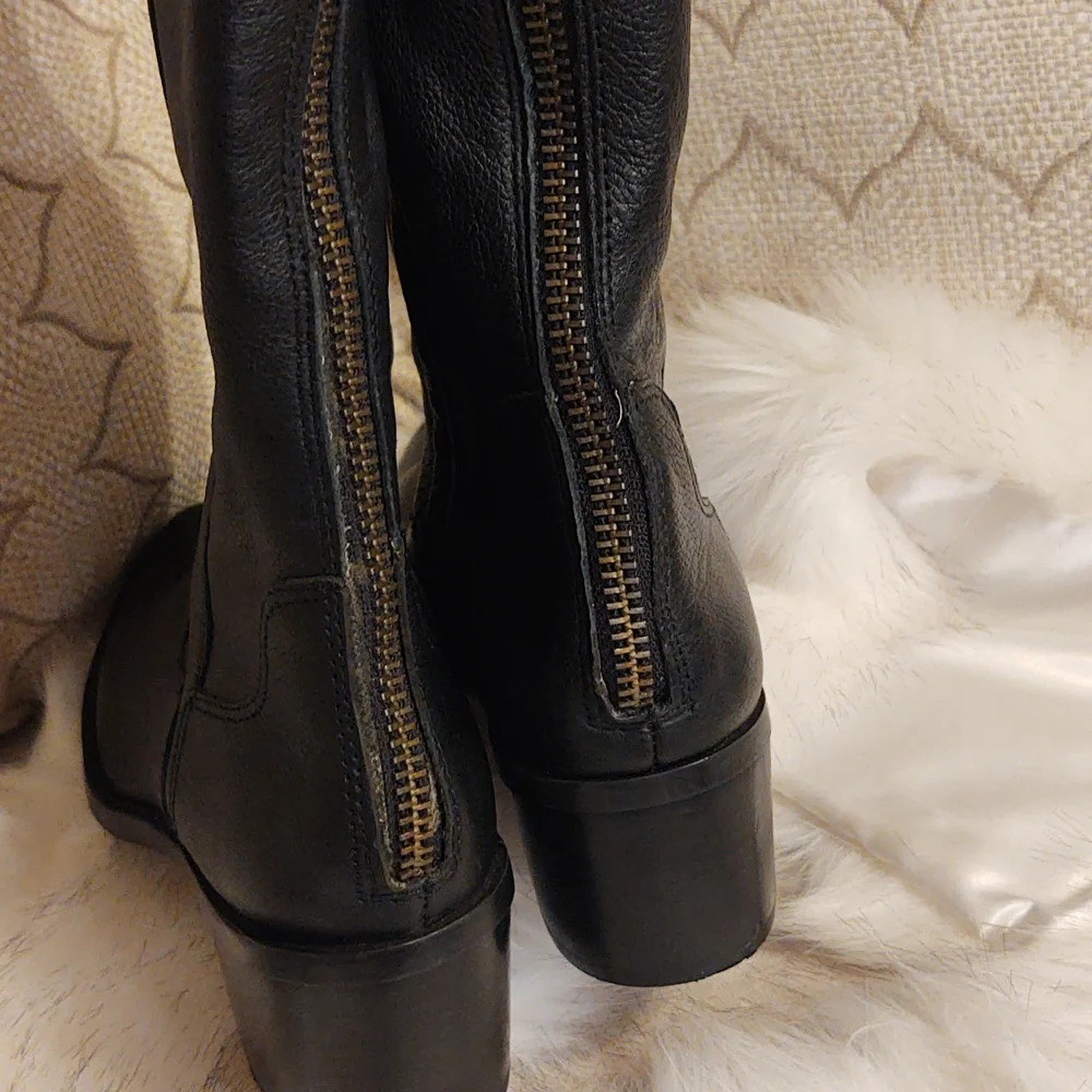 Calvin Klein leather knee boots - Picture 8 of 12